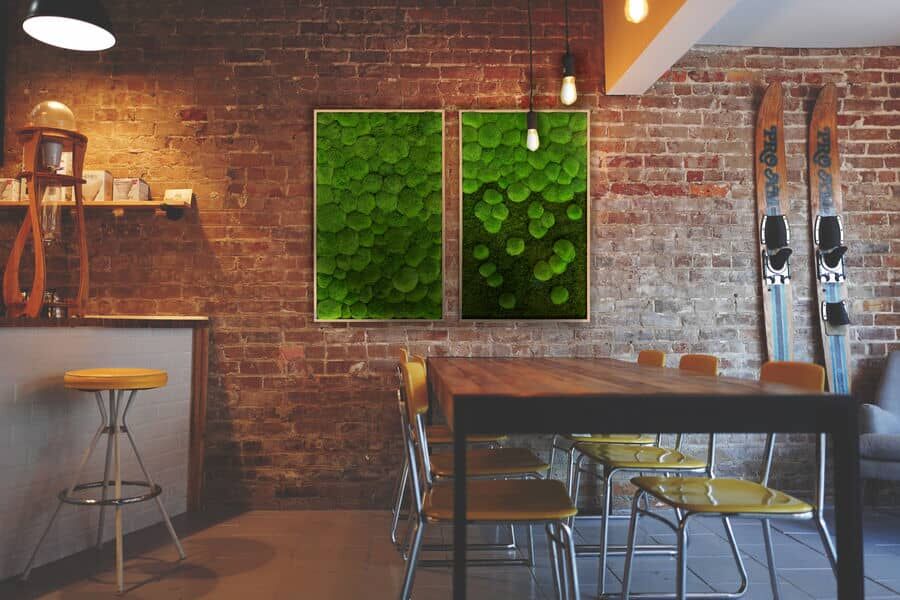 Moosbilder aus dem styleGREEN Onlineshop als Dekoration für restaurants Moosbilder als Dekoration in einem Restaurant