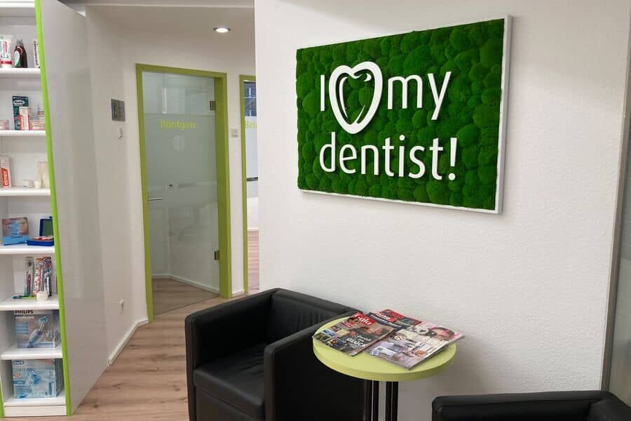 styleGREEN Individualanfertigung für Zahnarztpraxis: I ♥️ my dentist! styleGREEN Maßanfertigung für Arztpraxis
